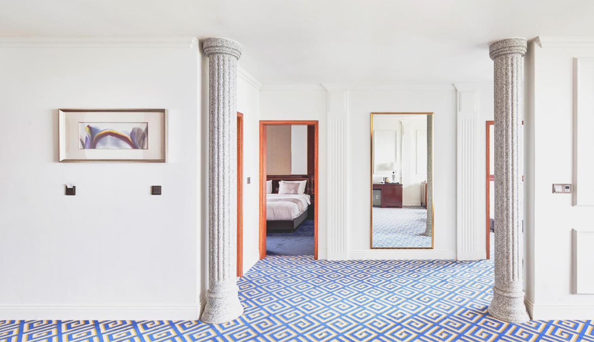 Goldone Hotel & Suites Seogwipo Quarto foto